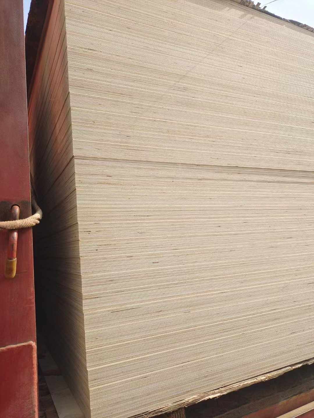 Top grade 5x10 plywood baltic birch pine plywood 3mm 3/4 plywood 4x8 for European market