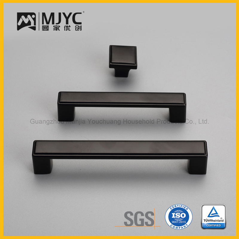 Rounded Square Matte Black 3 Piece Cabinet Hardware