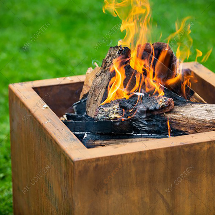 Outdoor Corten Steel Propane Fire Pit Table / Gas Firepit