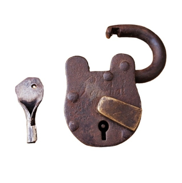 Creative Handmade Old Vintage Style Antique Small Customized Design and Shape Brass Security Lock with 2 Keys