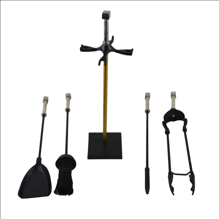 Amazon Hot Selling Fireplace Tools 5 Pieces Wrought Metal Tool Set Fire set Fire Place Pit Poker Stove Tools Kit