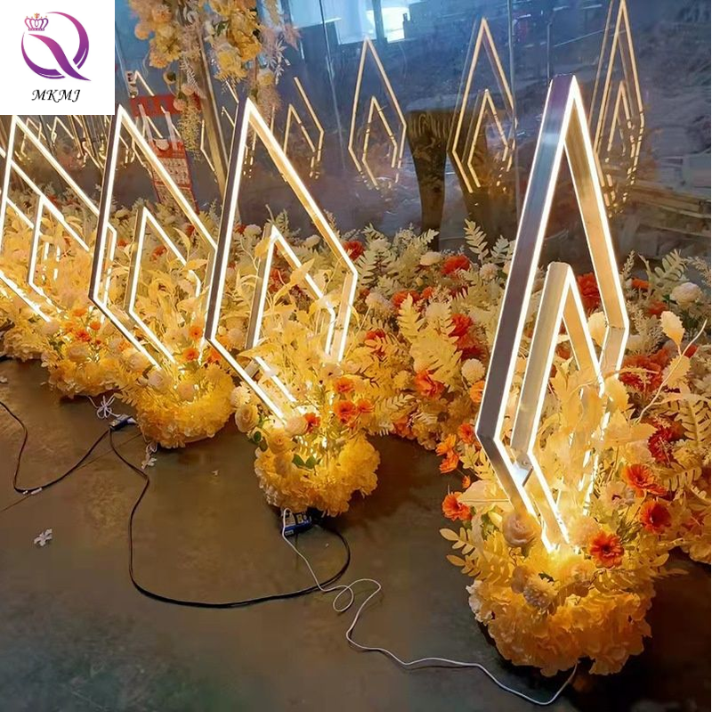 New Wedding Props Diamond Shaped White Road Lead Led Lighting Wedding Hotel Wedding Walkway Decoration