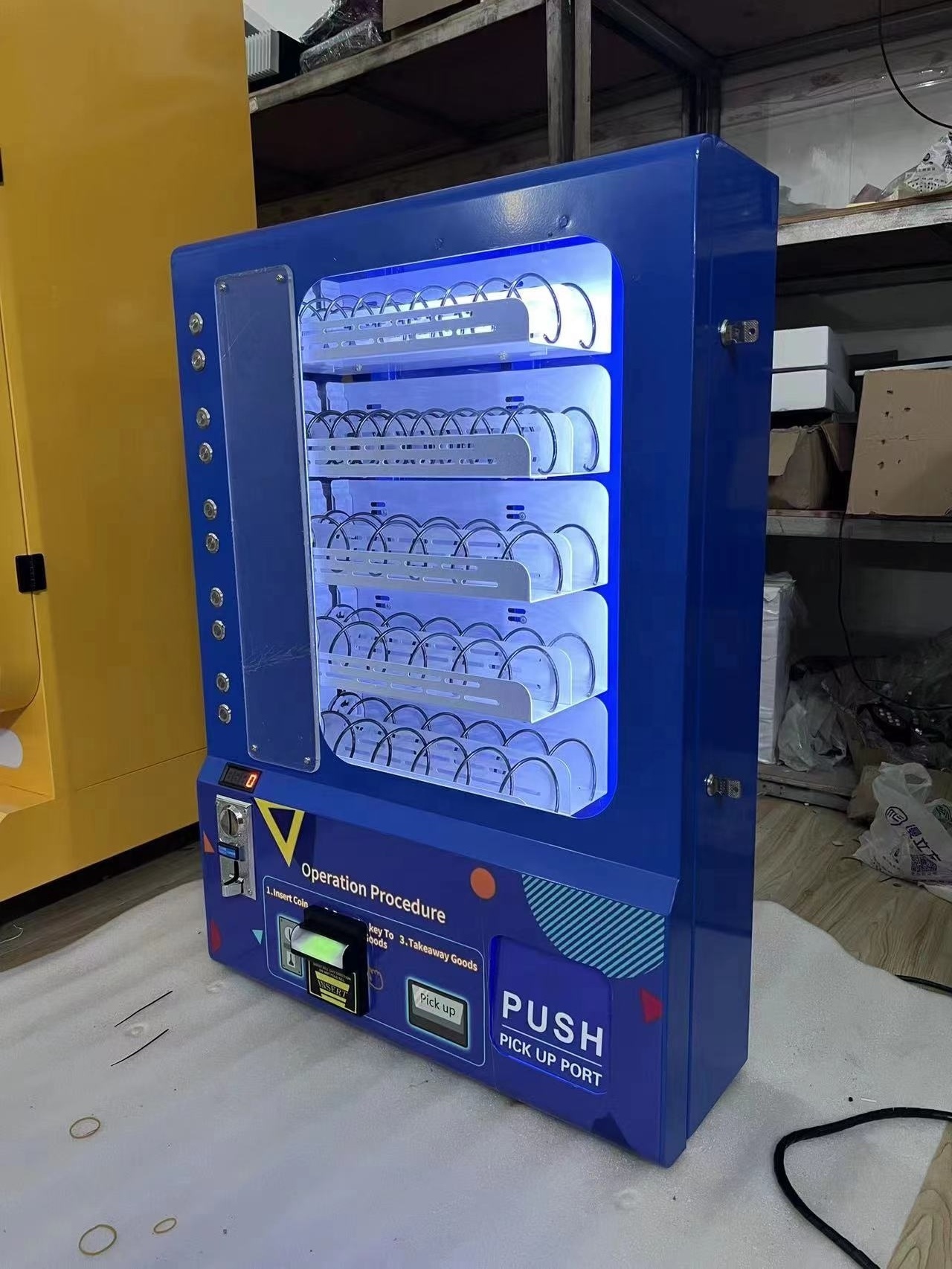 vending machine for kola potato chips snacks and drinks combo LED light soda machine vending machine for food and snacks