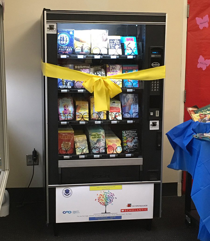 library book food snack sales vending machine