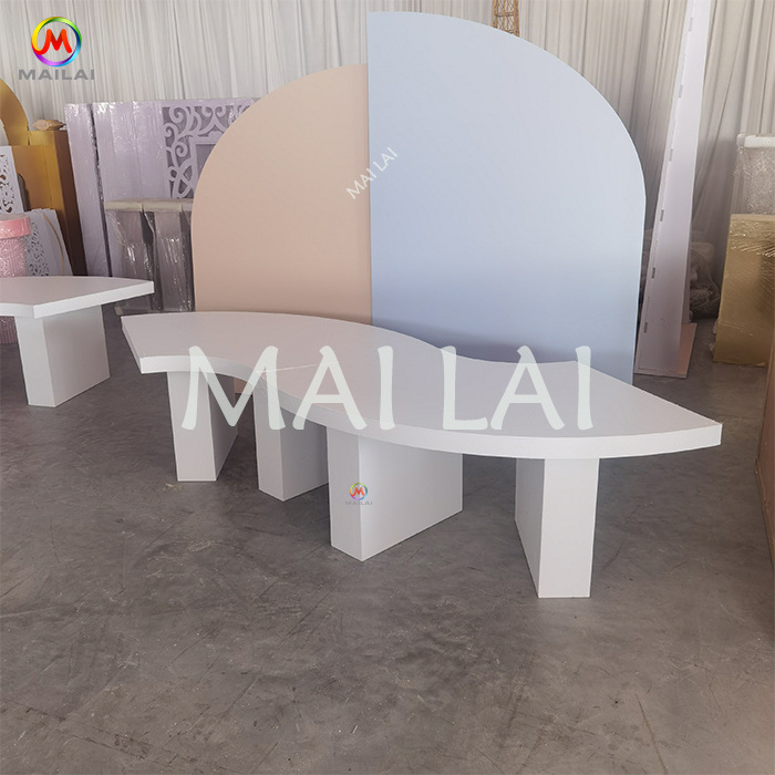 Hot Sale Event Furniture Kids Round Dining Table Outdoor Party Serpentine Table For Children Banquet