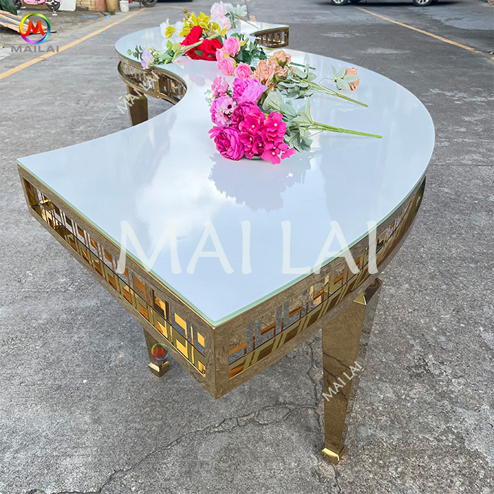 Wedding party popular reception table serpentine S shape white glass half moon dining table for event