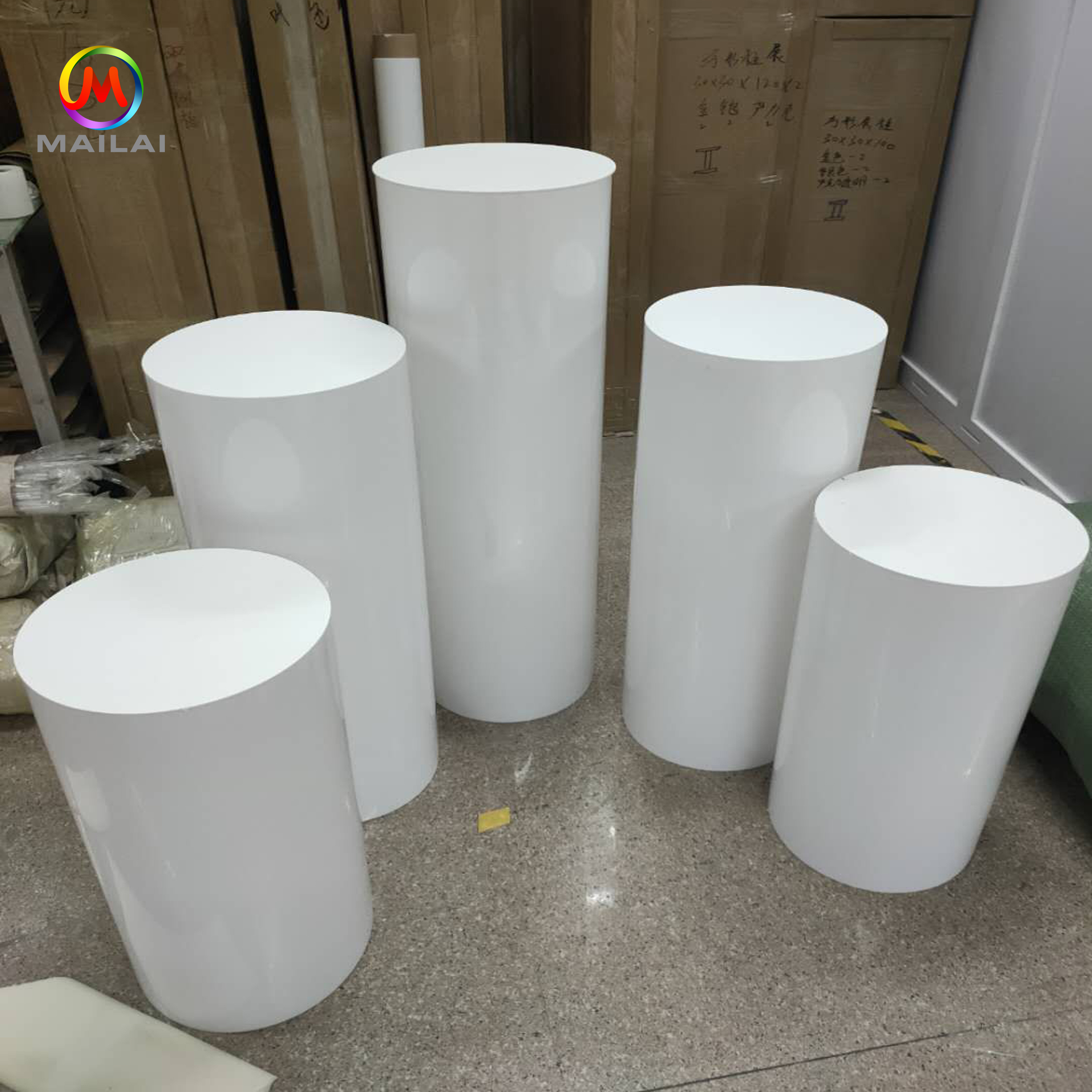 Wholesale Large Acrylic Round Cylinder Plinth white acrylic display plinth for Wedding Decoration