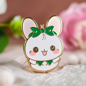 Wholesale Cute Funny Enamel Pins Badge Bulk Soft Anime Custom Design Your Own Custom Enamel Lapel Pins Logo Custom Enamel Pin