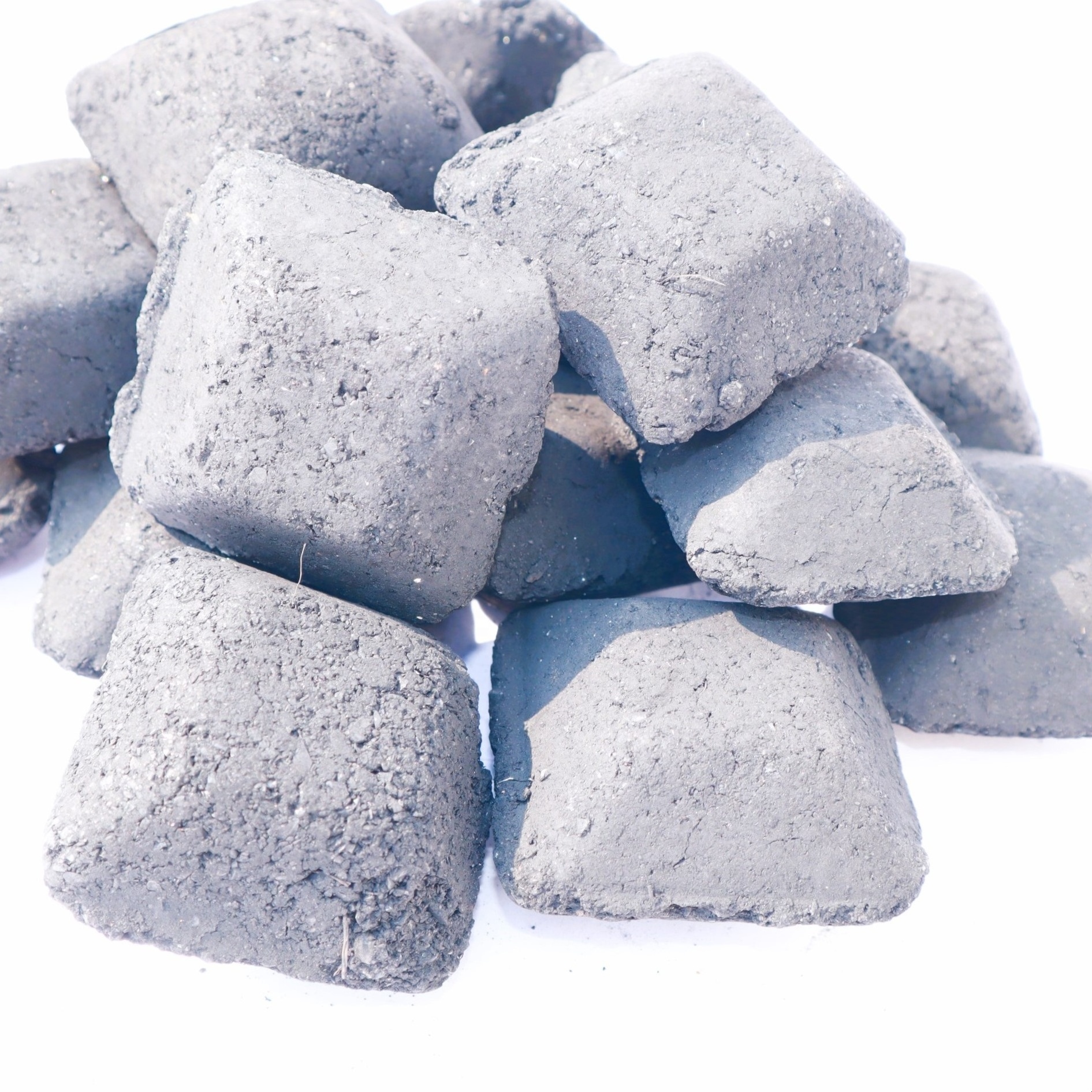 100% Coconut Shell Charcoal Briquettes For BBQ No Chemical And No Odour At Affordable Prices Including Customised Packing