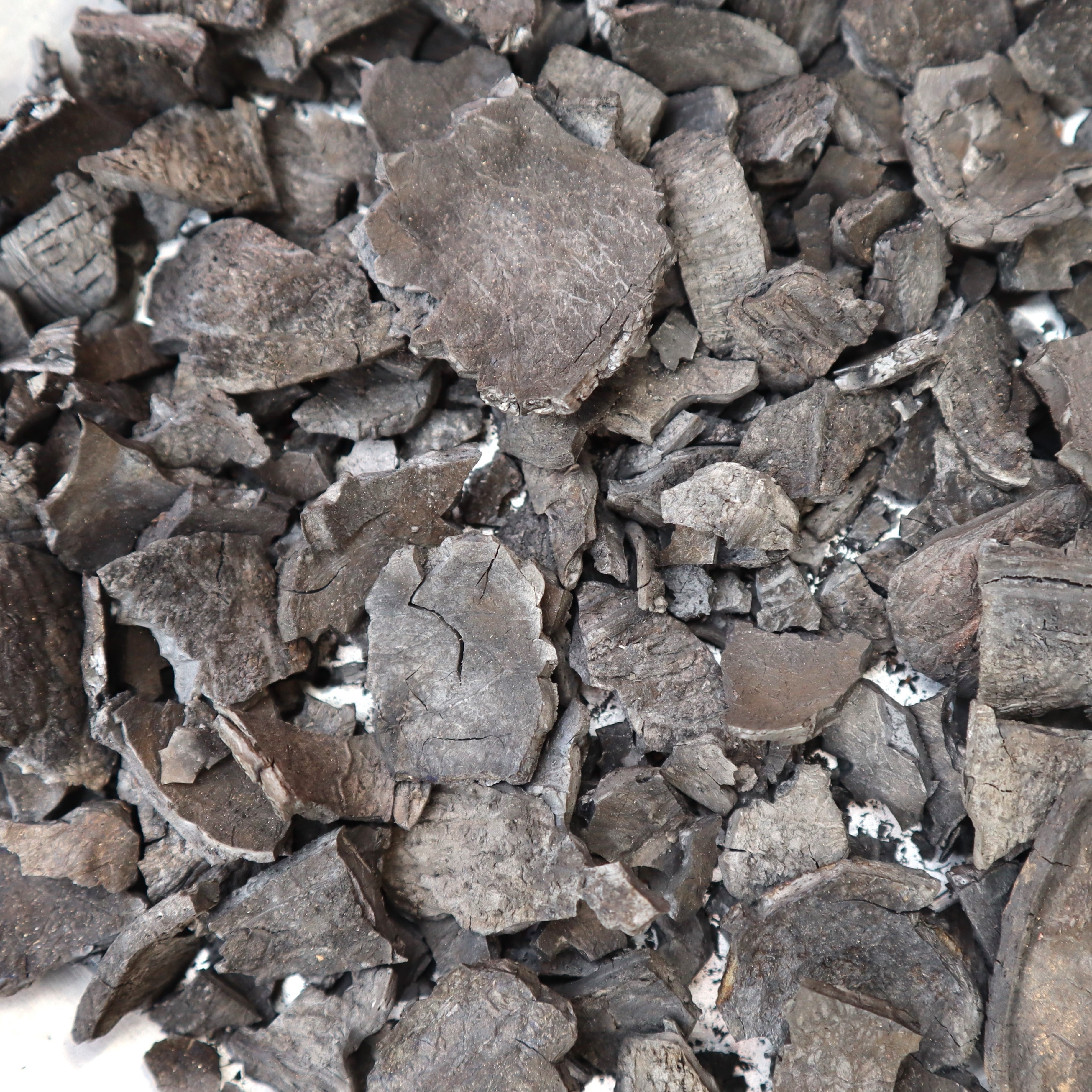 Top-rated Packing Customised Design Based On Market Needs Of Coconut Charcoal Briquettes Best For Barbecue Homes