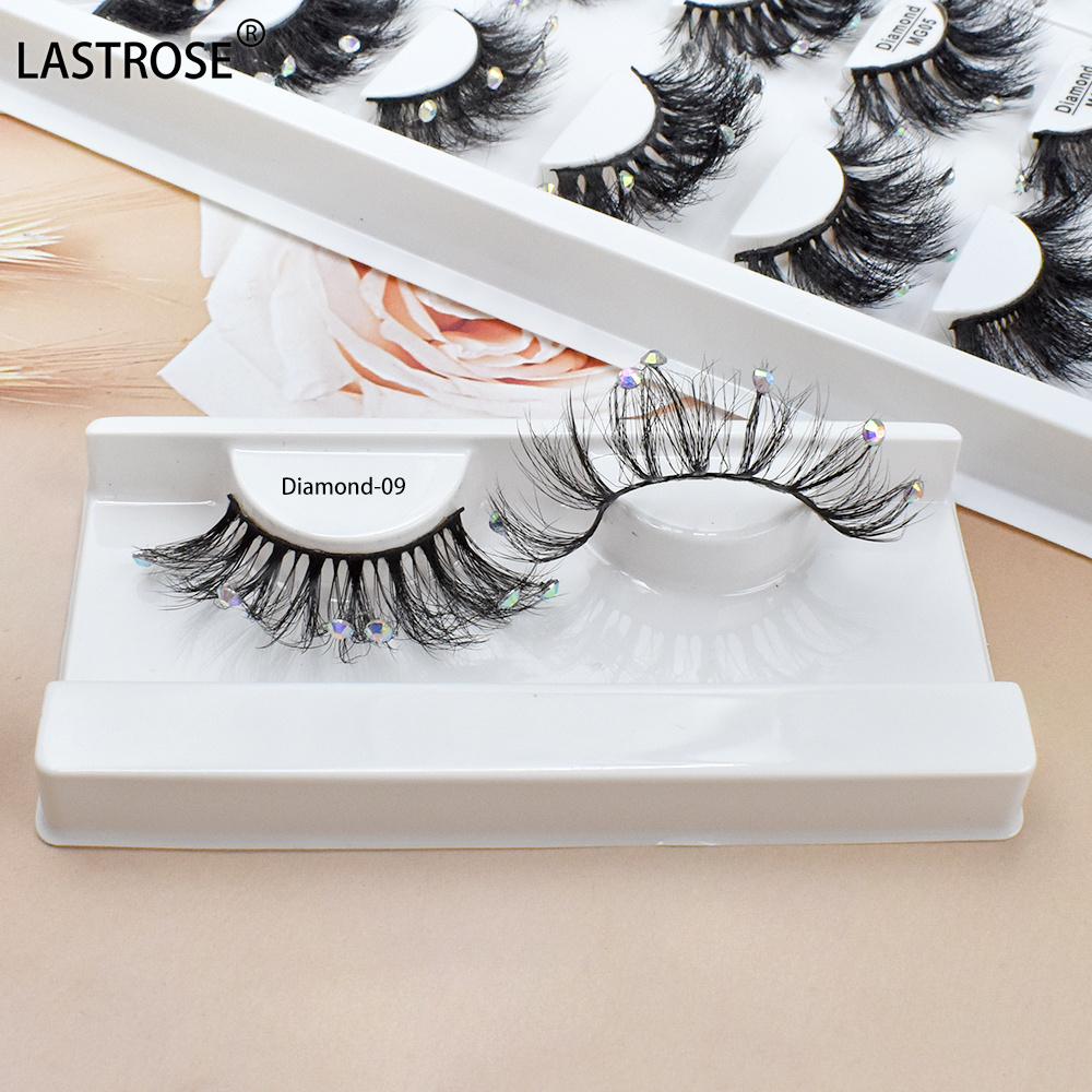 Bling Lashbox Sparkle Diamond Eyelashes Crystal Sequins Decal Lashes with Sequins Gem Rhinestone Glitter Party False Lashes