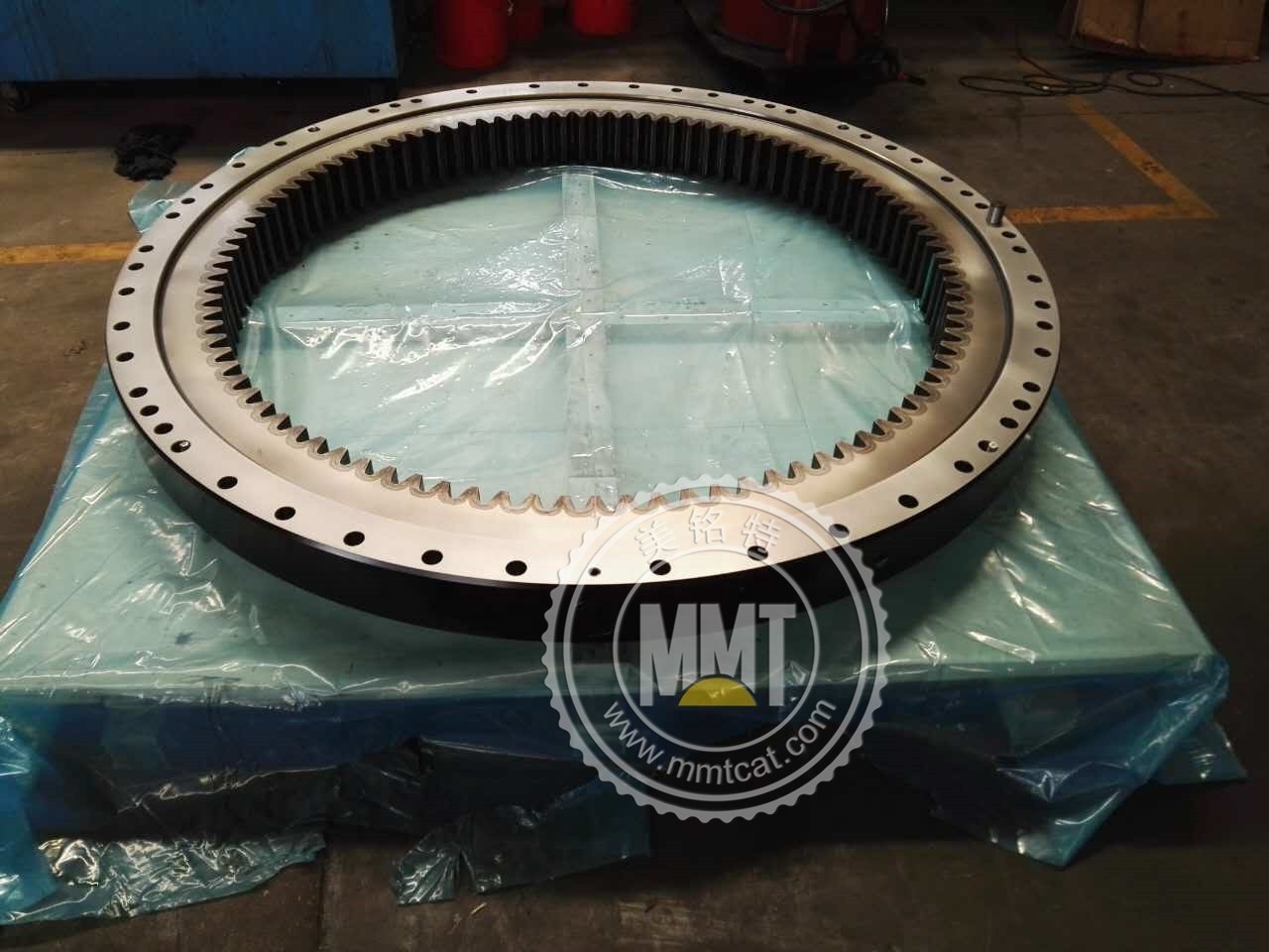 MMT 345D 349D 349D2 swing bearings 353-0490 slewing bearing 3530490 OEM quality slewing ring for excavator