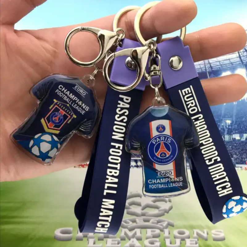 Manufacturer Wholesale custom designer soccer keychain logo Messi Miami keychain