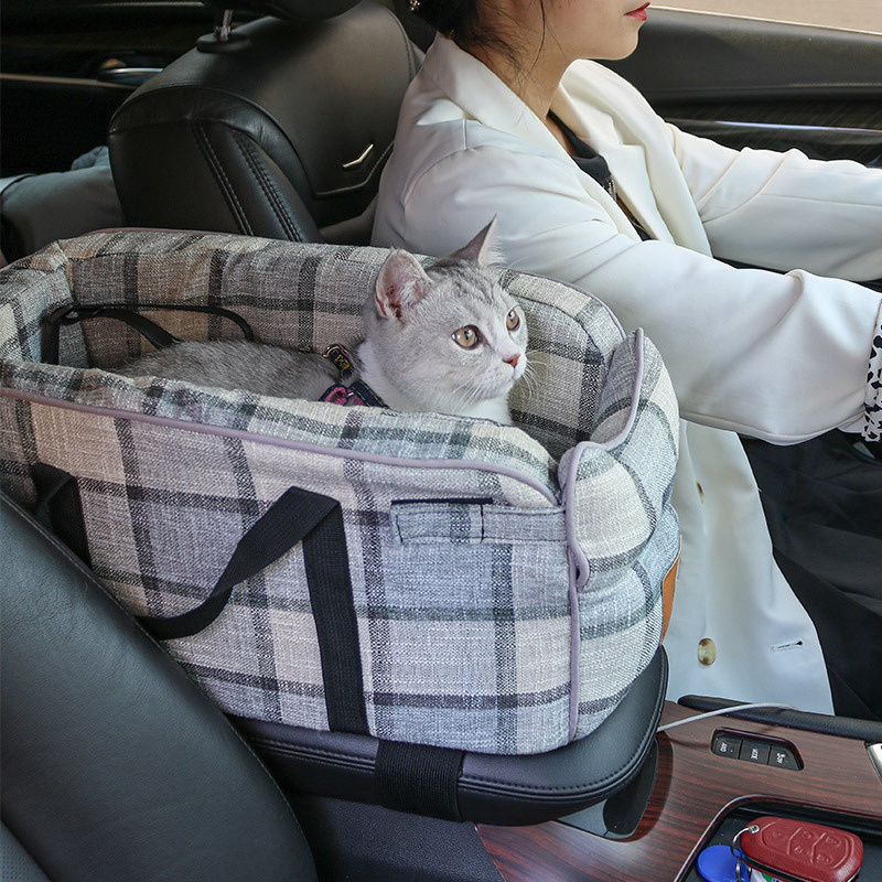 Maychan Factory Luxury Designer Car Blanket Bed Carrier Protector For Console Pet Dog Car Booster Seat