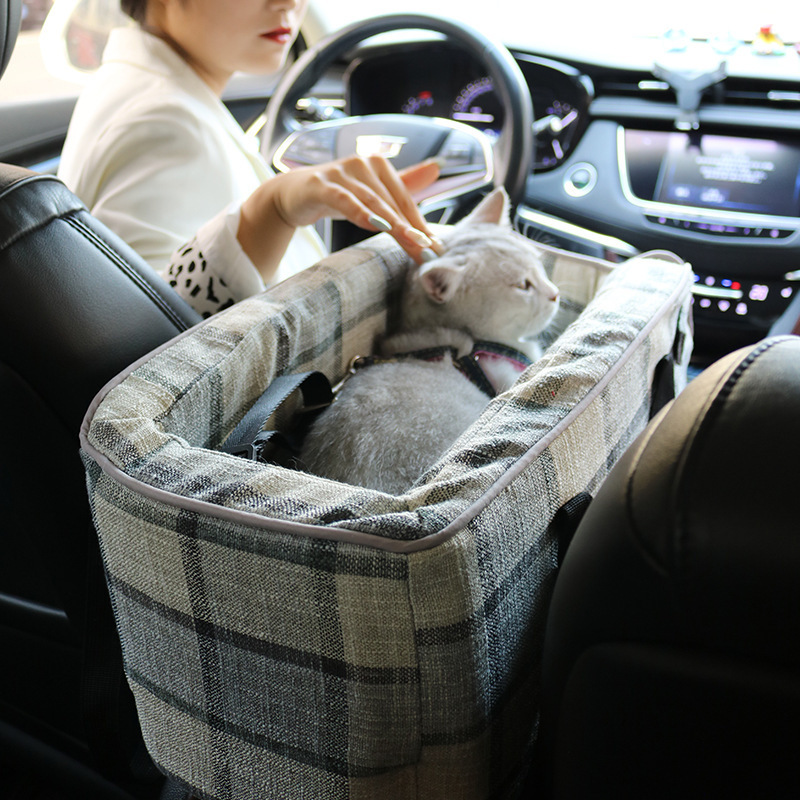 Maychan Factory Luxury Designer Car Blanket Bed Carrier Protector For Console Pet Dog Car Booster Seat