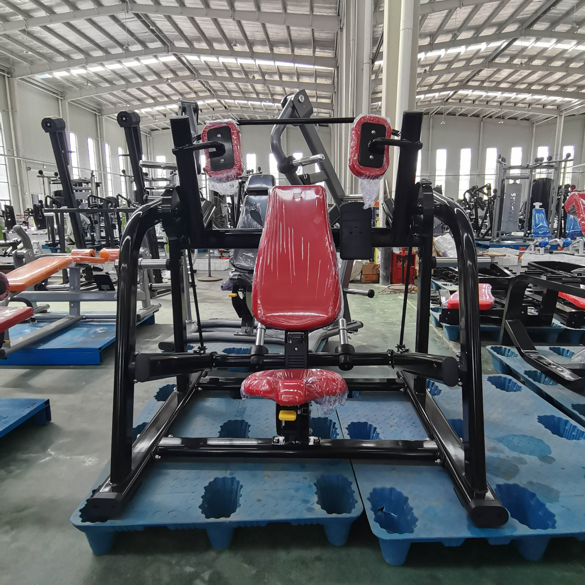 New Arrival Good Quality fitness equipment commercial free weight plate loading pullover machine