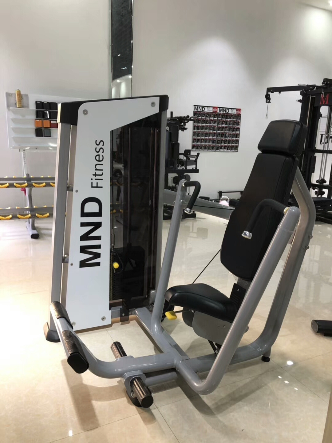 MND FITNESS Manufacturer Direct Sale Lateral Raise Machine for Bodybuilding Gym Fitness Equipment