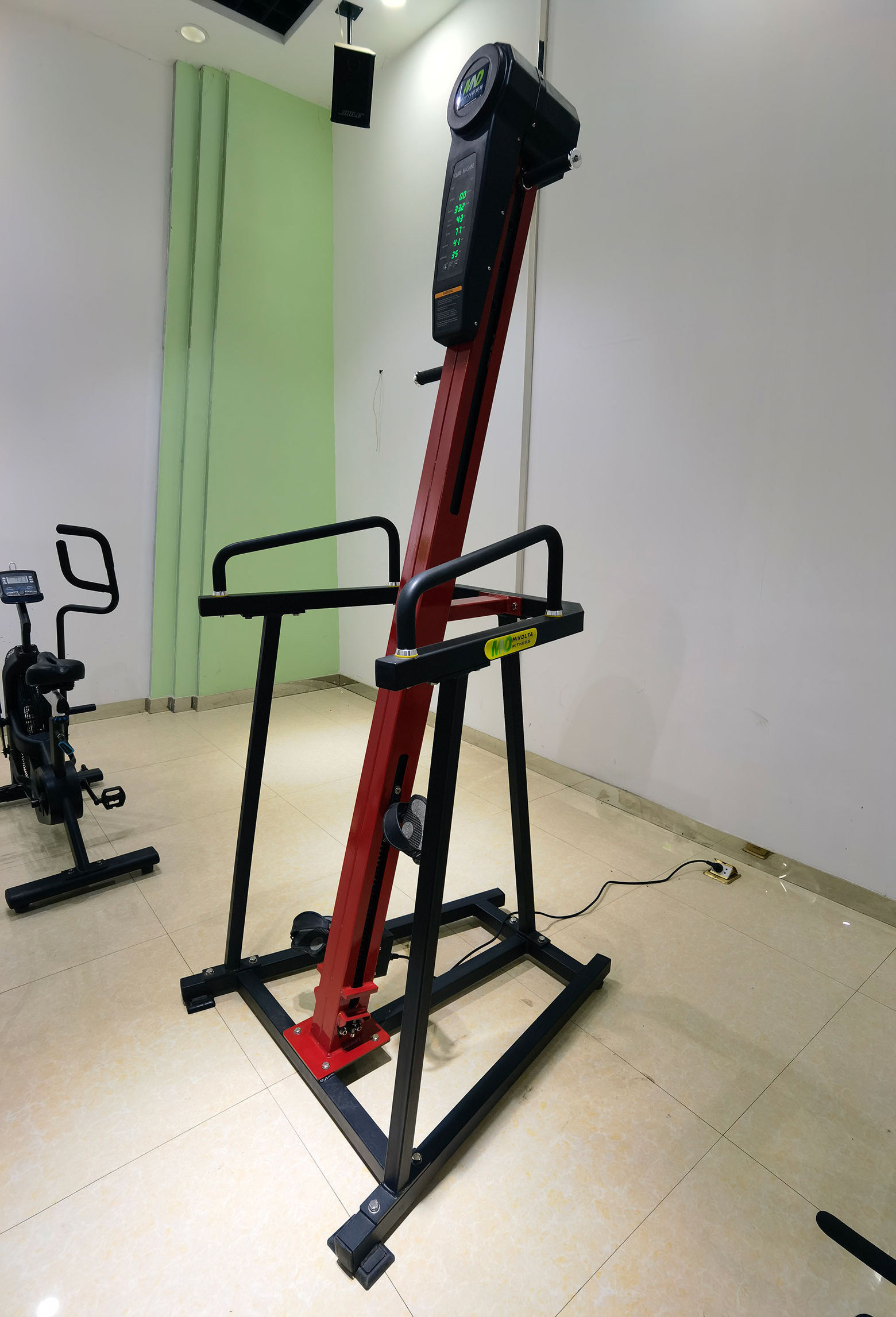 Competitive Price Commercial Motorized Vertical Stair Climbing Machine Stair Climber