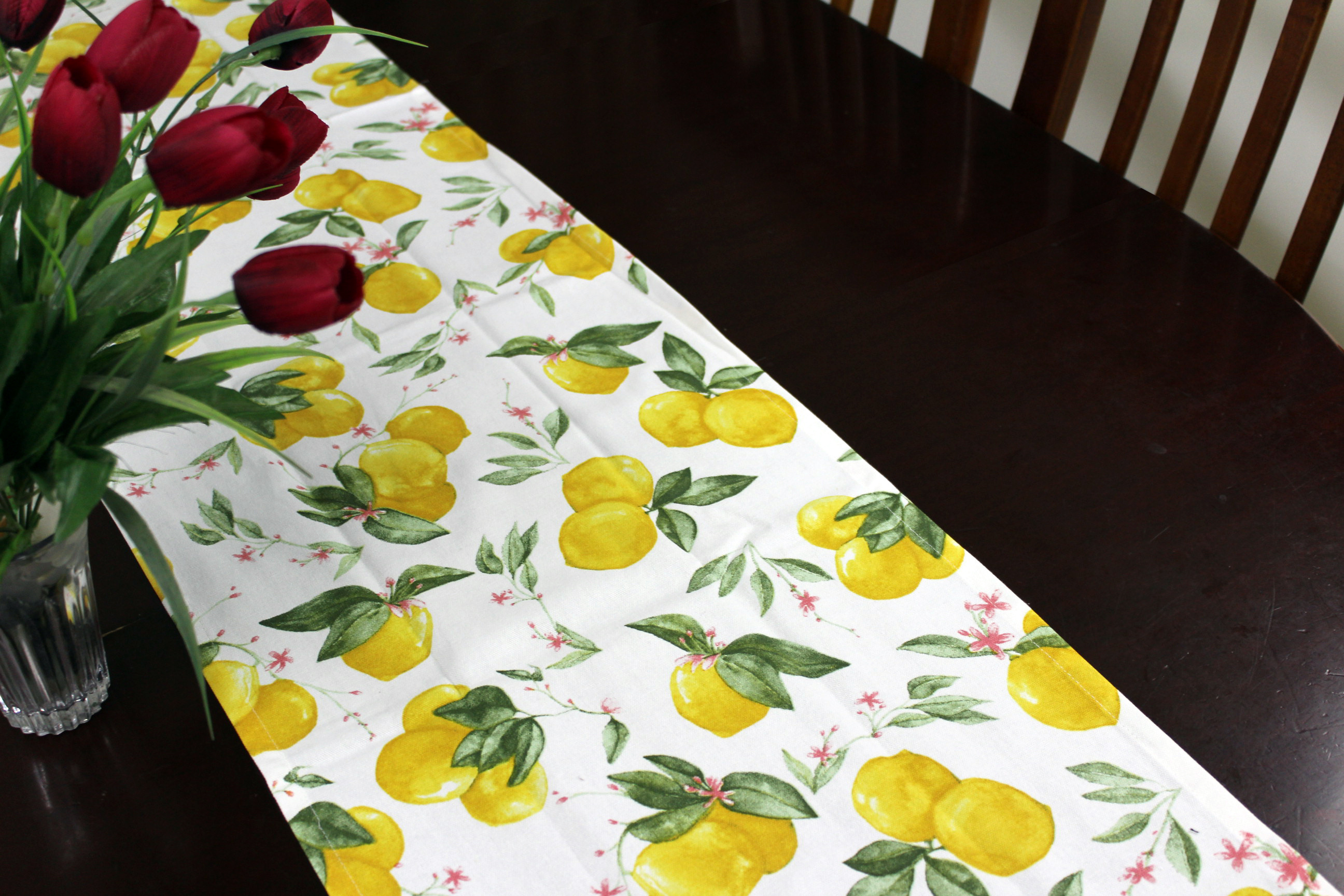 Home Decoration Dining Table Runner with attractive designs Wholesale Handmade Cotton Woven Fabric