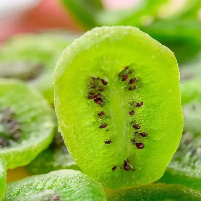 Chinese Fresh kiwi products Nutritious green fruit Dried kiwifruit