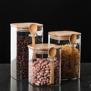 Square Shape Feature Borosilicate Glass Food Spice Jar Clear Glass Storage Jar with Bamboo Spoon and Press Lid