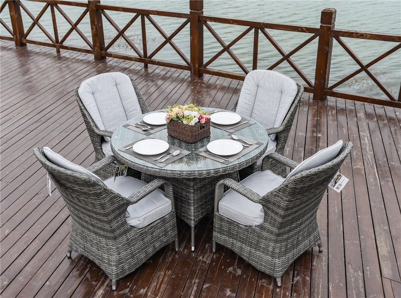 Top Quality Outdoor Garden Rattan  Furniture Outside Table and Chair  Dining Set Bistro Sets