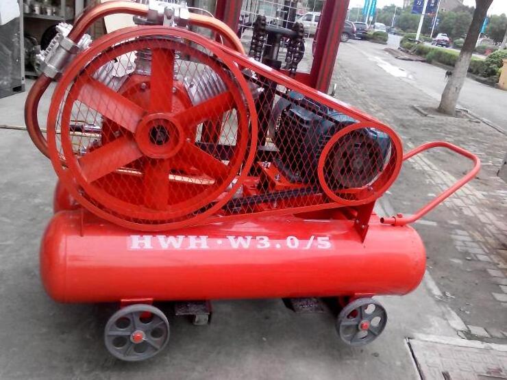 5 Bar Diesel Engine Portable Used 100cfm Piston Mining Air Compressors with Jack Hammer/Rock Drill Hammer