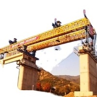 100t 160t 200t Trussed Type Bridge Launching Girder Girder Launcher