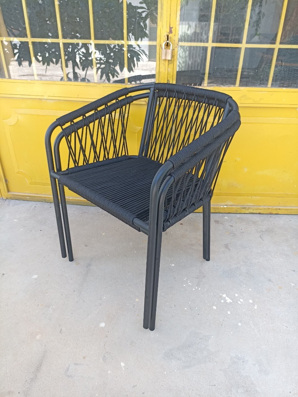 Black stacking chair rope with metal made in Vietnam for outdoor furniture garden wholesale cheap set 2 pieces