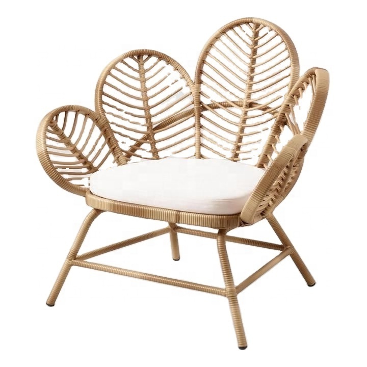 High Quality Nordic Style Flower Shape Steel Frames Chaise Indoor Plastic Rattan Wicker Lounge Chair with Cushion