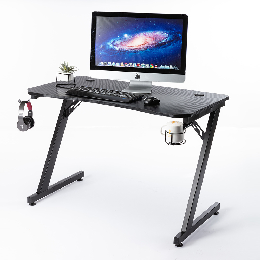 Adjustable modern gaming table pc desktop computer mesa gamer LED racing gaming desk E-sports deak with earphone and cup holder