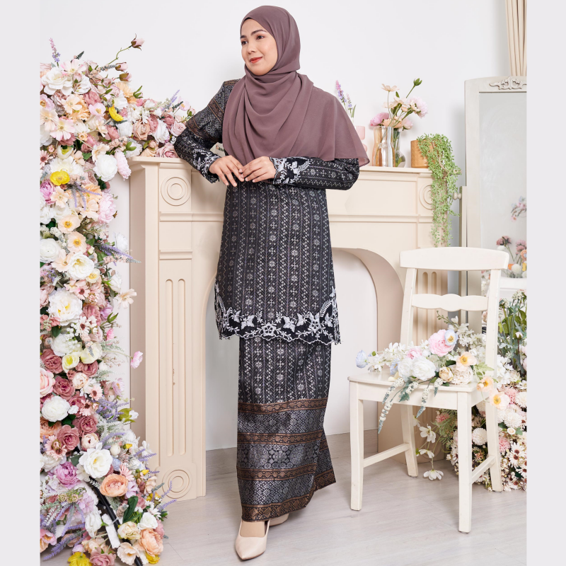 SIPO Eid Hotsale Fashion Malaysia Baju Kurung Indonesia Clothing Long Sleeve Blouse With Skirt Baju Kebaya Muslim Abaya Melayu