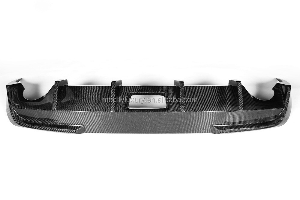 Carbon Fiber Auto Rear Lip Diffuser For Infiniti G37 G35 Sedan 2010-2013