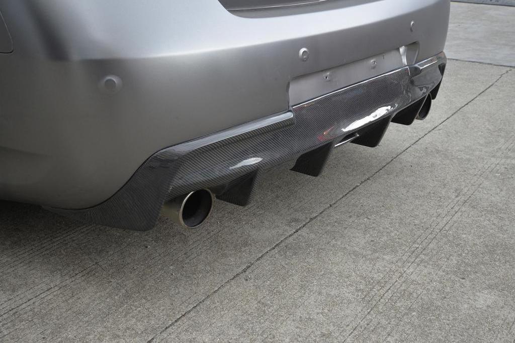 custom rear carbon fiber bumper exhaust diffuser for Infiniti V36 G35 G37