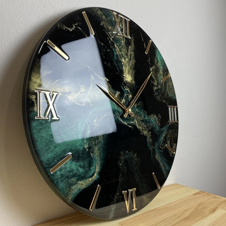 Other Wall Art Emerald Green Abstract Round Resin Clock Painting for Home Wall Decoration