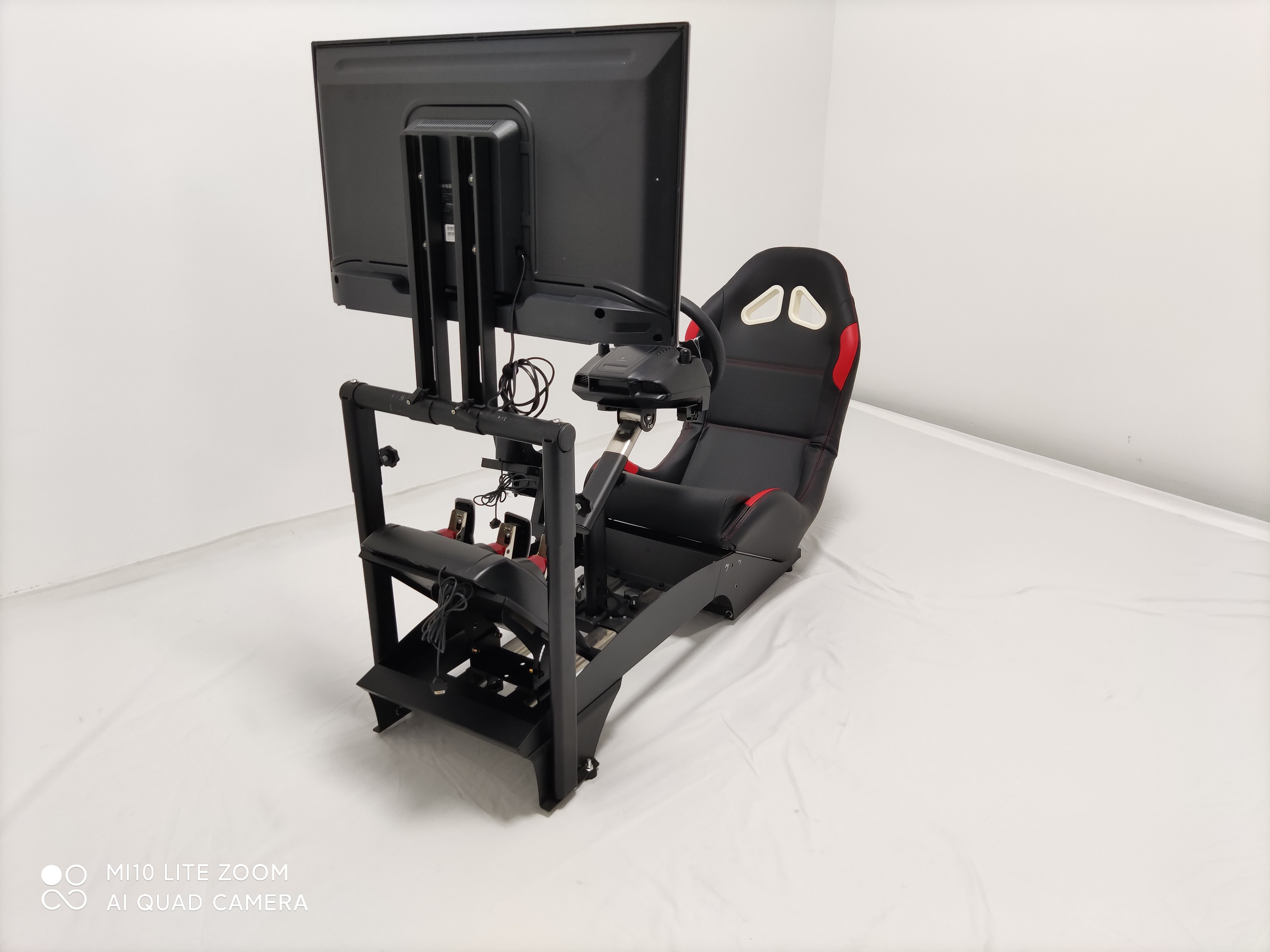 Racing Simulator Cockpit VR Car Racing Simulator Thrustmaster Fanatec Wheels Compatible with PS4 PC Platforms