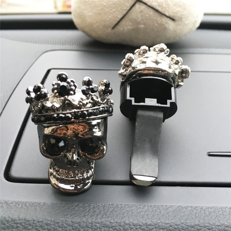 Car Interior Decoration Retro Metal Skull Imperial Crown Rhinestone Car Vent Clip Perfume Air Freshener Outlet