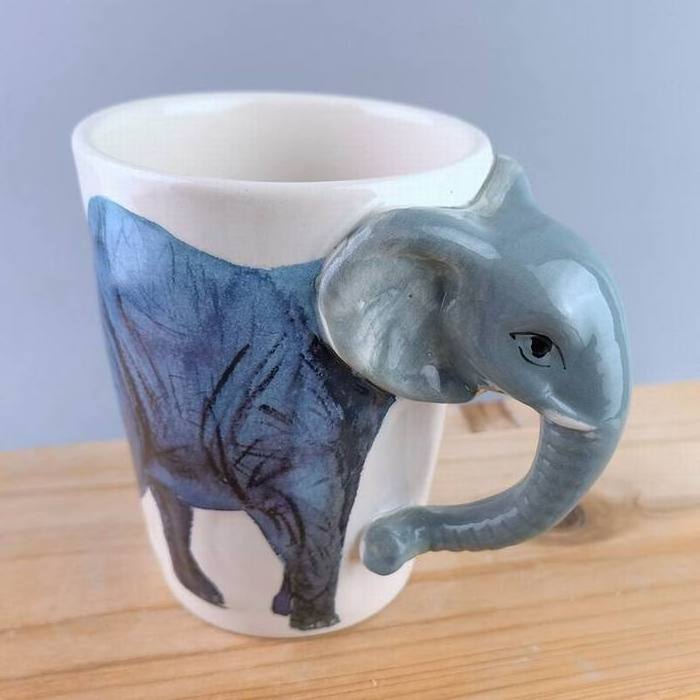 Customized 3D Animal Shape Ceramic Coffee Mug 3D Embossment Dog Water Cup Cartoon Animal Ceramic Mug Elephant Shape Coffee Mug