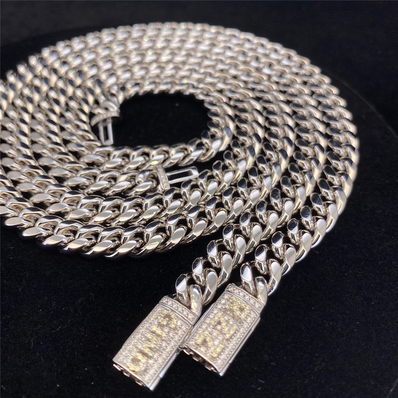 Moissanite Lock Cuban Link Chain Hip Hop Necklace 8MM Width Gold Miami Cuban Chain Shine Stainless Steel 925 Silver Cuban Chain