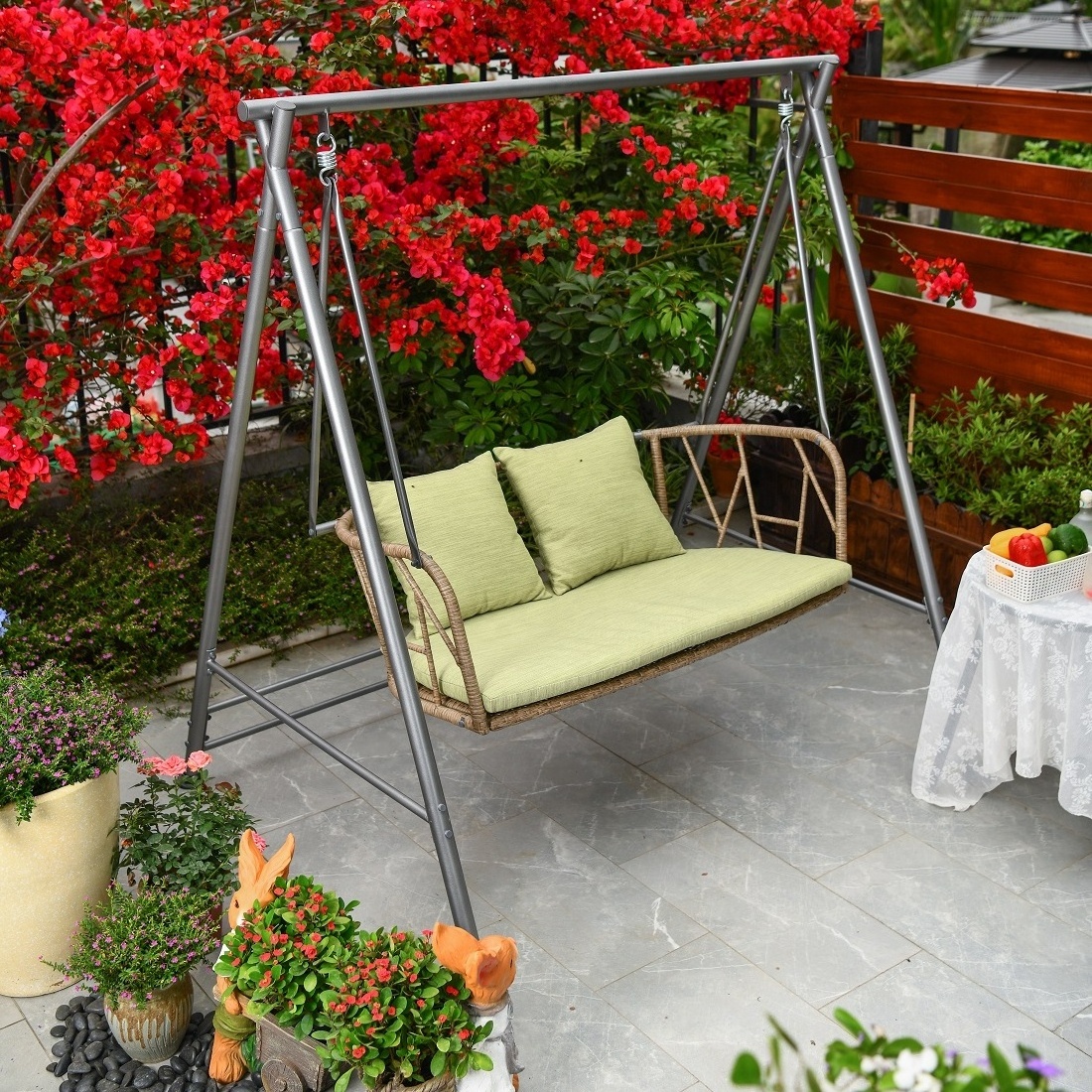 Modern And Elegant Hammock Basket Frame Hanging Outdoor Swing Rattan Hammock Chair on The Block