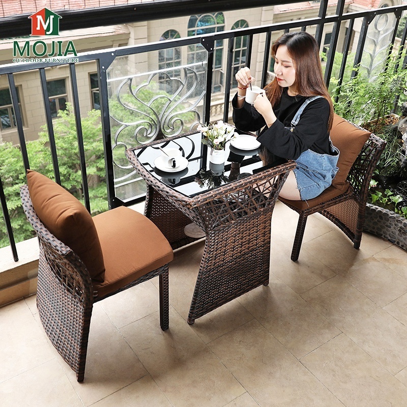 Modern Outdoor Furniture Space-saving PE Rattan Garden Chairs Modern Relaxing Patio Dining  Balcony Table Set