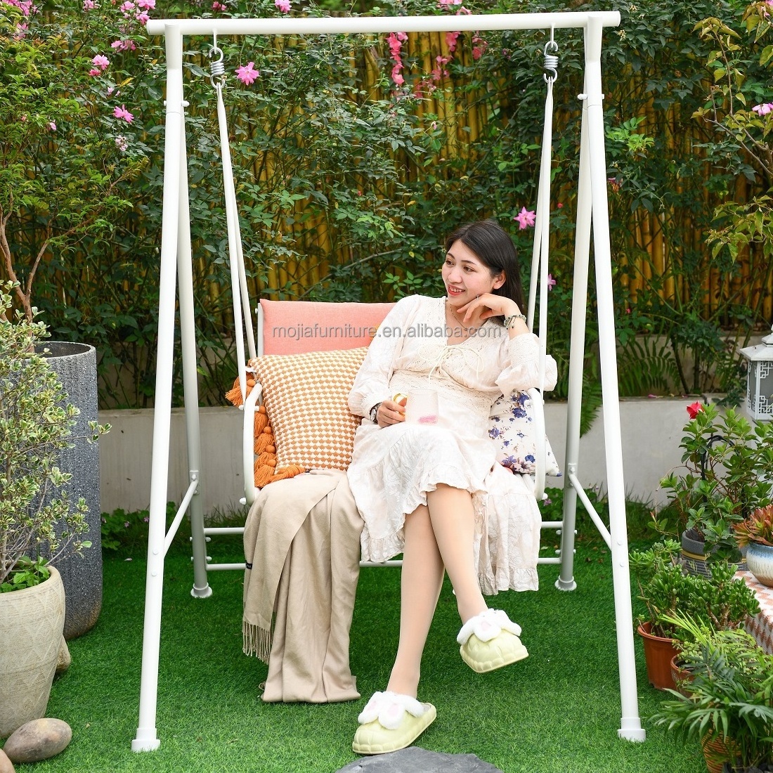 Modern High Quality Outdoor Patio Rocking Swing Chair with Good Price