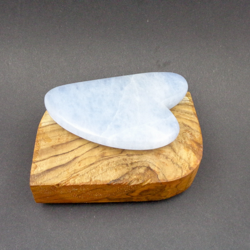 Celestite Gemstone Gua Sha Face Massage Tool Healing Crystal Gua Sha Face Massager Natural Calcite Healing Reiki Massage Stone