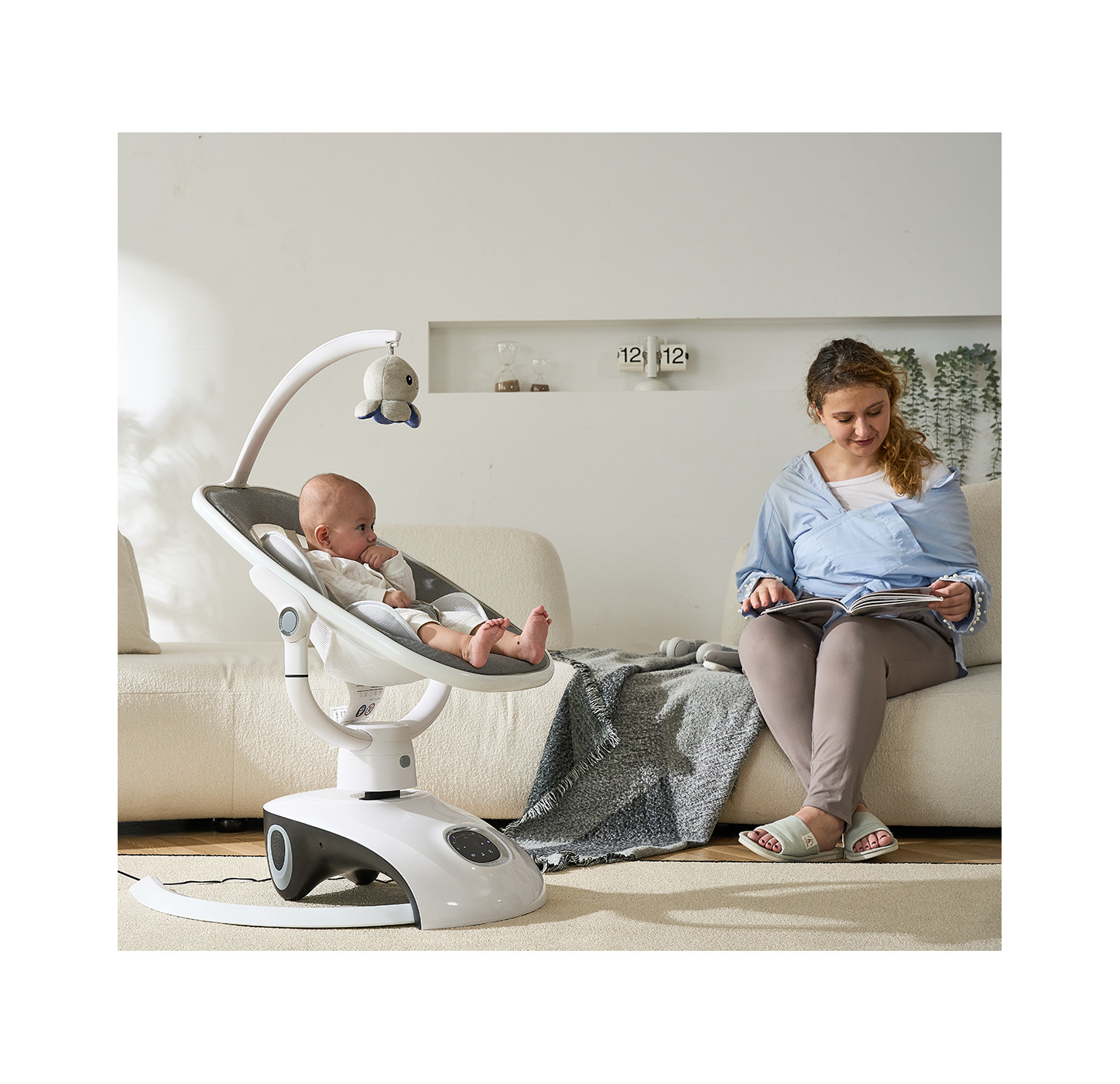 New Customization New Born Baby Swing Portable Swing for Infants with 5 Natural Sway Speeds Electric Baby Chair Rocking