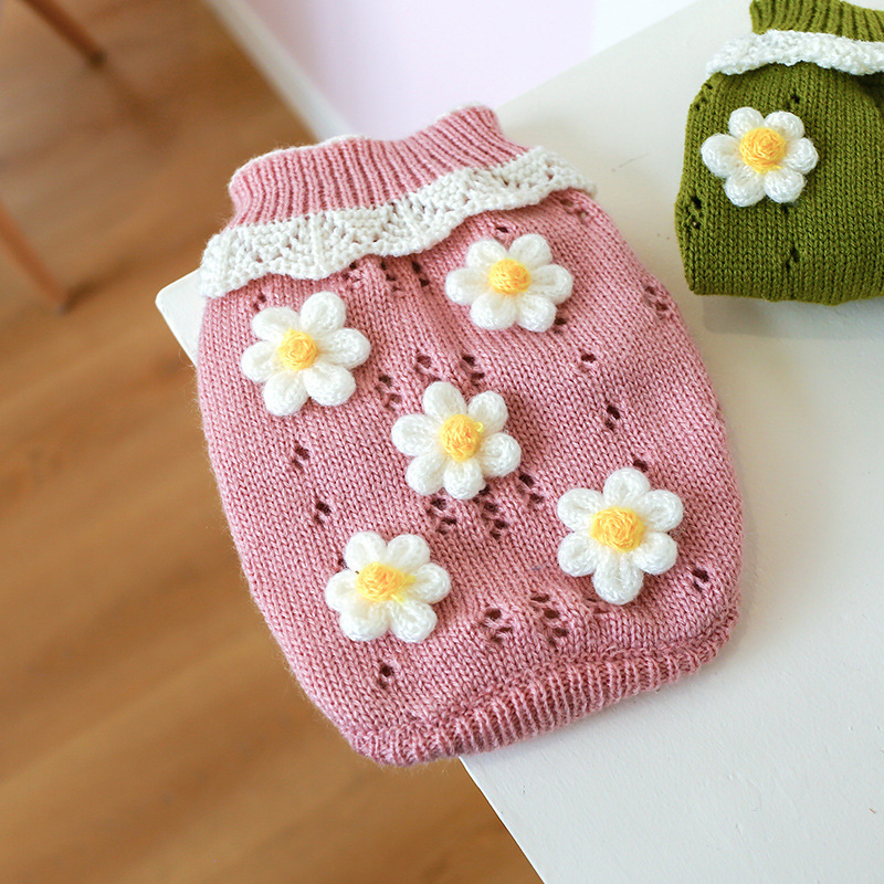 Factory direct supply dog flowers Cute sweaters pet clothes stylish design Cat dog clothing