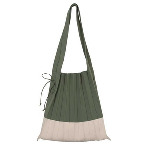 Hot Sale Wholesale Korean Pleated Foldable Women's Shoulder Bags Casual Daily Knitted Crochet Tote Shopping Bags