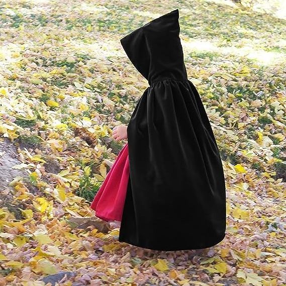 MONDON Factory OEM Customized Cosplay Hooded Cloak Long Velvet Cape Vampire Halloween Costume Witch Dress Cosplay Costumes