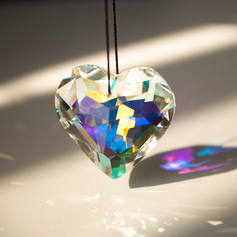 Clear Heart Crystal Suncatcher 45mm Hanging Prism for Outdoor Indoor Decoration Rainbow Maker Gifts for Mom Grandma and Friend