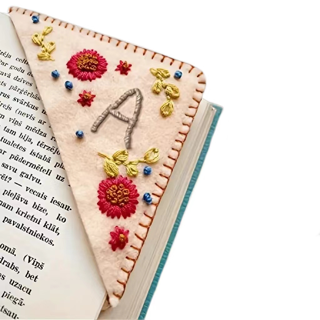 Personalized Autumn-Themed Hand-Crafted Embroidered Felt Corner Bookmark Perfect Literary Delight for Book Reading Lovers