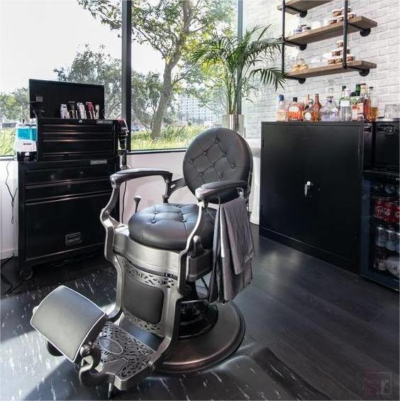 Modern Luxury High Beauty Quality Leather Black Hair Portable Barber Shop Metal Salon Barber Chair